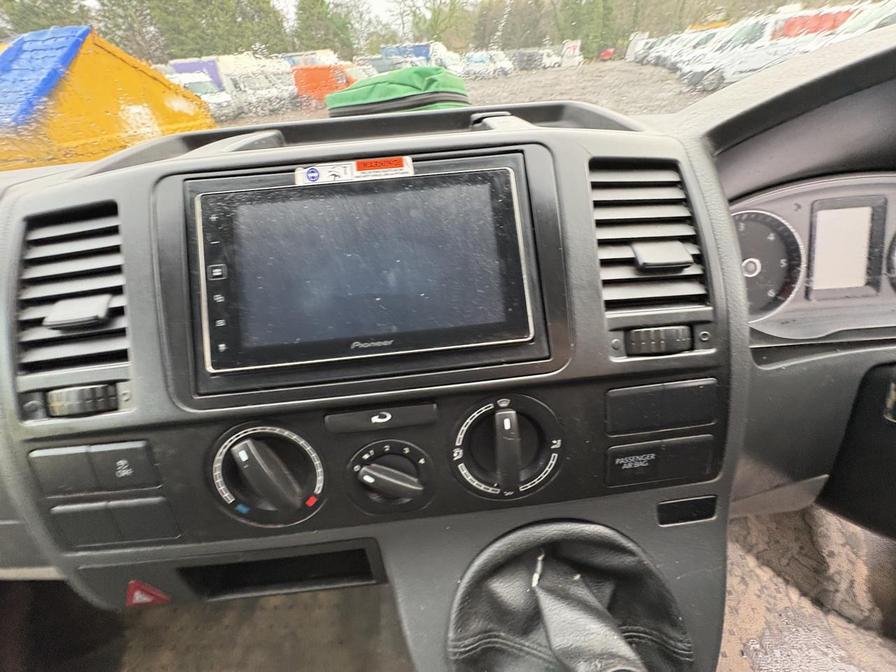 2015 Volkswagen Transporter – Model: Transporter T28 StartLine TDI – GY15GWU