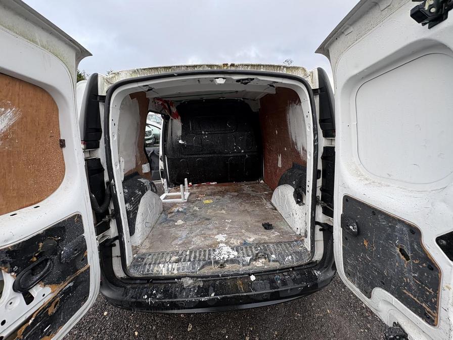 2015 Renault Kangoo – Model: Kangoo ML19 Energy dCi – MK65ZWJ