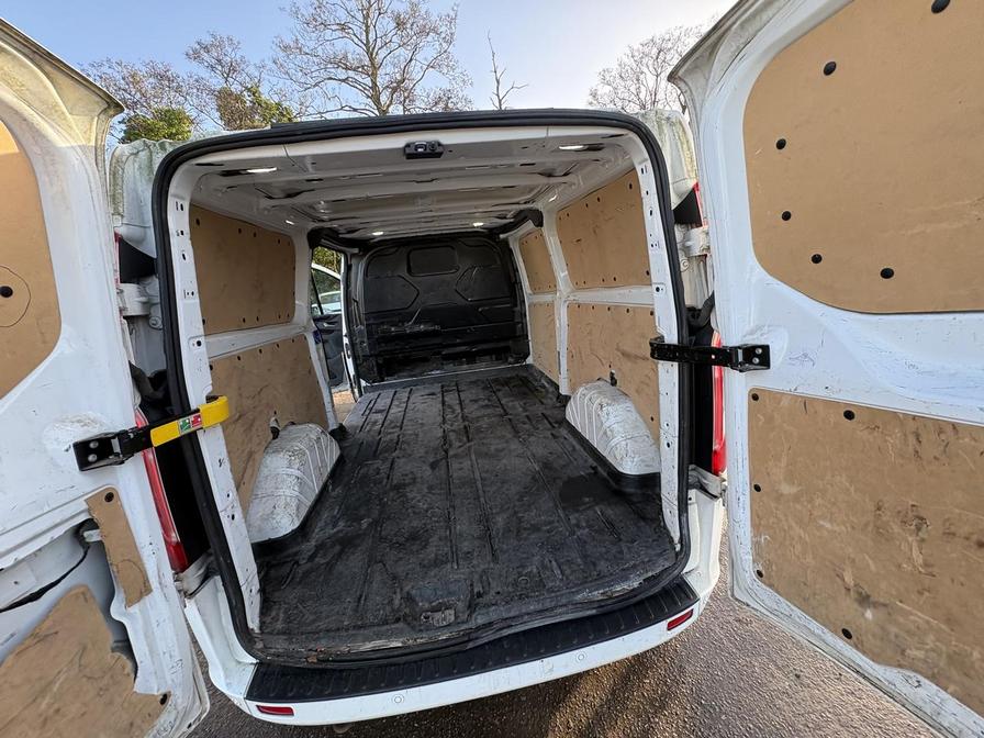 2019 Ford Transit Custom – Model: Transit Custom 300 Limited – CY19XKA