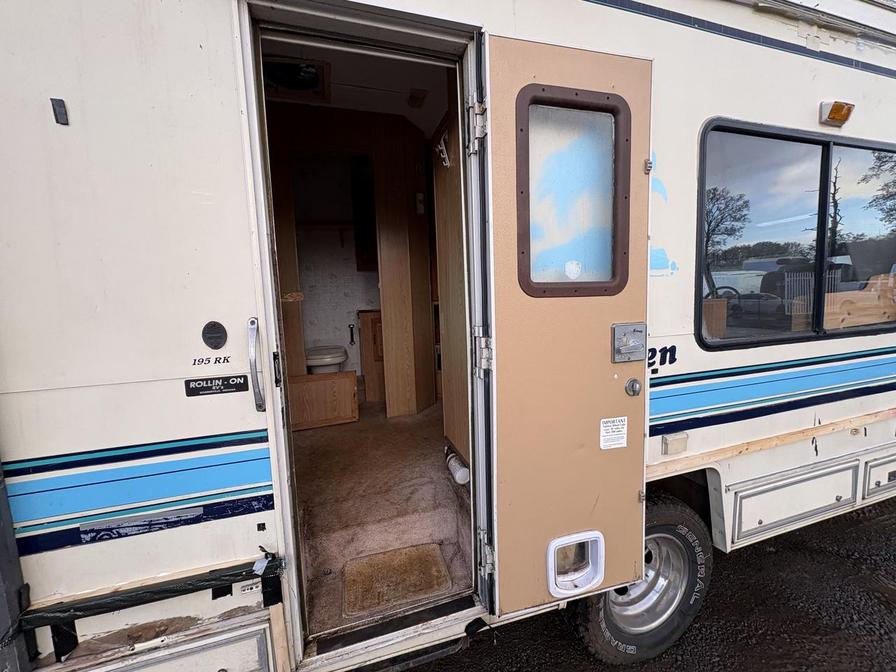 1992   – Model:  – J56GCL