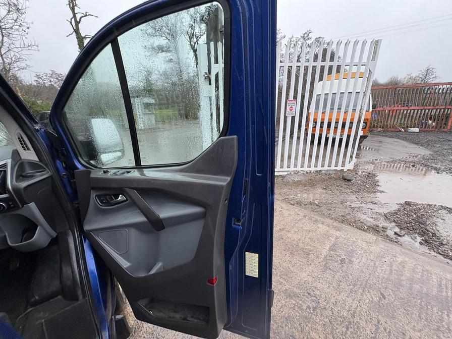 2014 Ford Transit Custom – Model: Transit Custom 290 Trend E-Tech – LH14BFJ