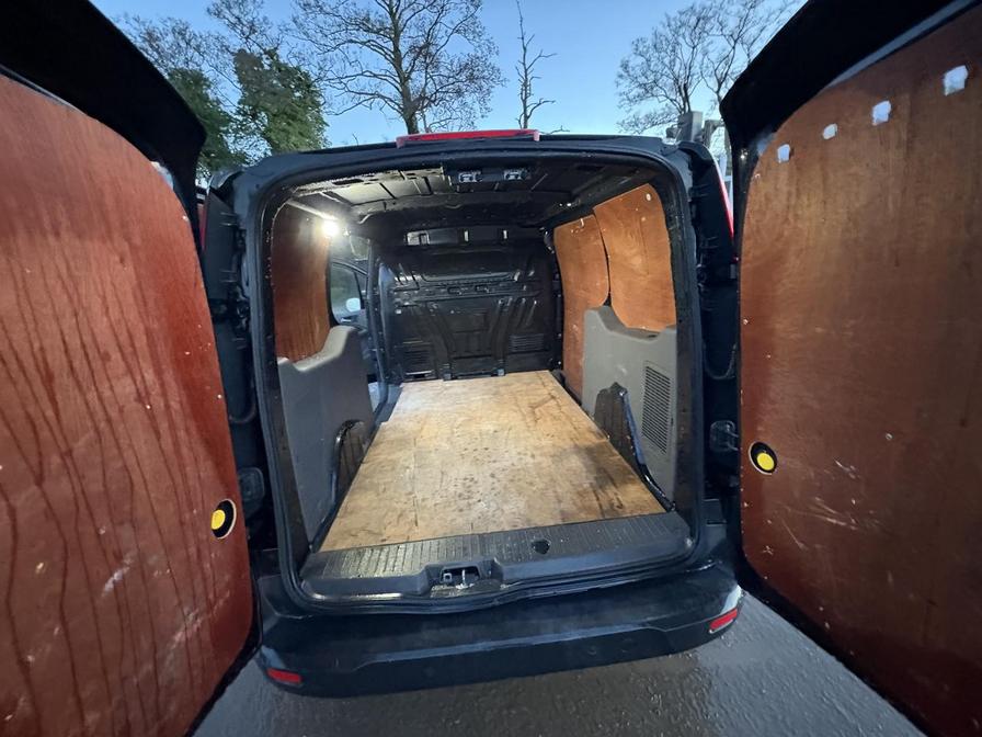 2020 Ford Transit Connect – Model: Transit Connect 240 Limited TDCi – RJ20SXF