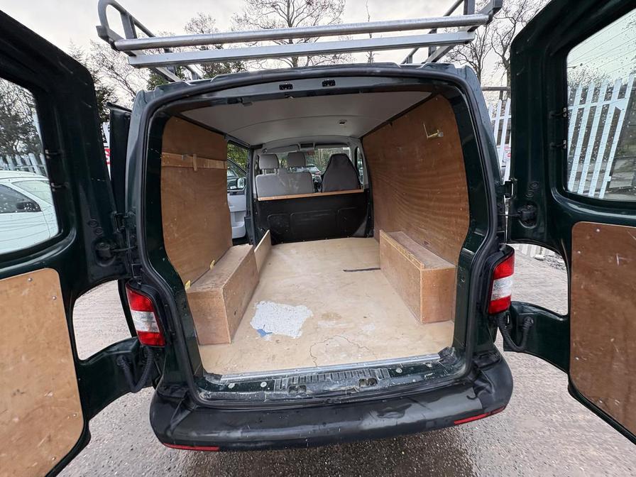 2015 Volkswagen Transporter – Model: Transporter T30 Startline TDI Auto – RJ15MXX