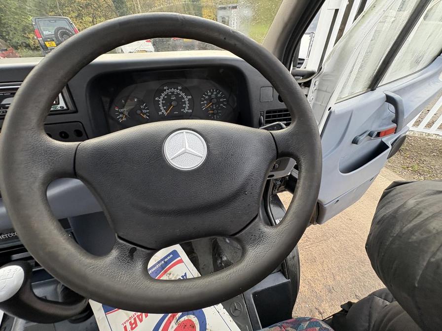 1996 Mercedes-Benz Sprinter – Model: 308D LWB – P482MTM