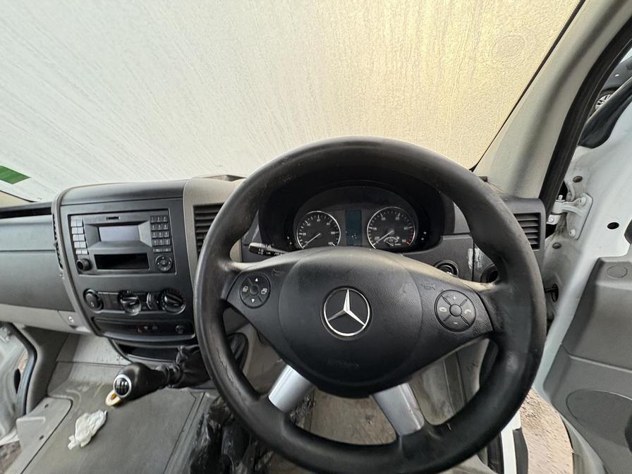 2016 Mercedes-Benz Sprinter – Model: Sprinter 313 CDI – KV65MHU