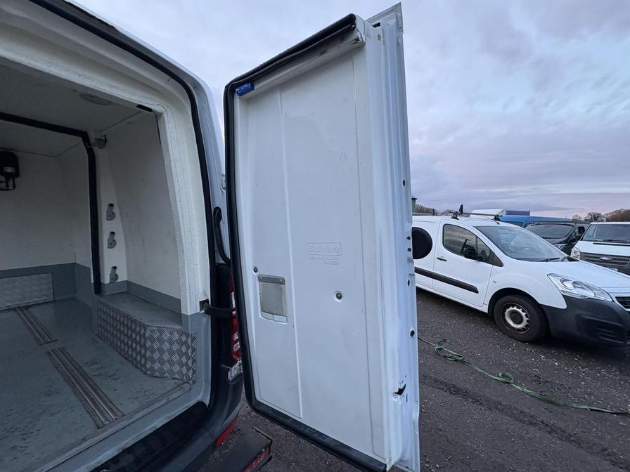 2015 Mercedes-Benz Sprinter – Model: Sprinter 316 CDI – HX64DHO