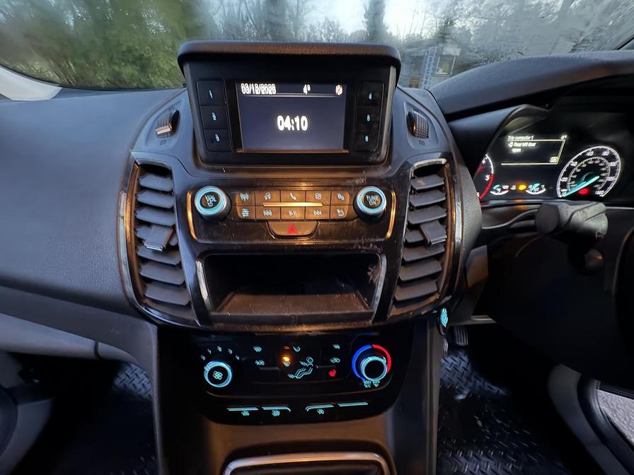 2020 Ford Transit Connect – Model: Transit Connect 240 Limited TDCi – RJ20SXF