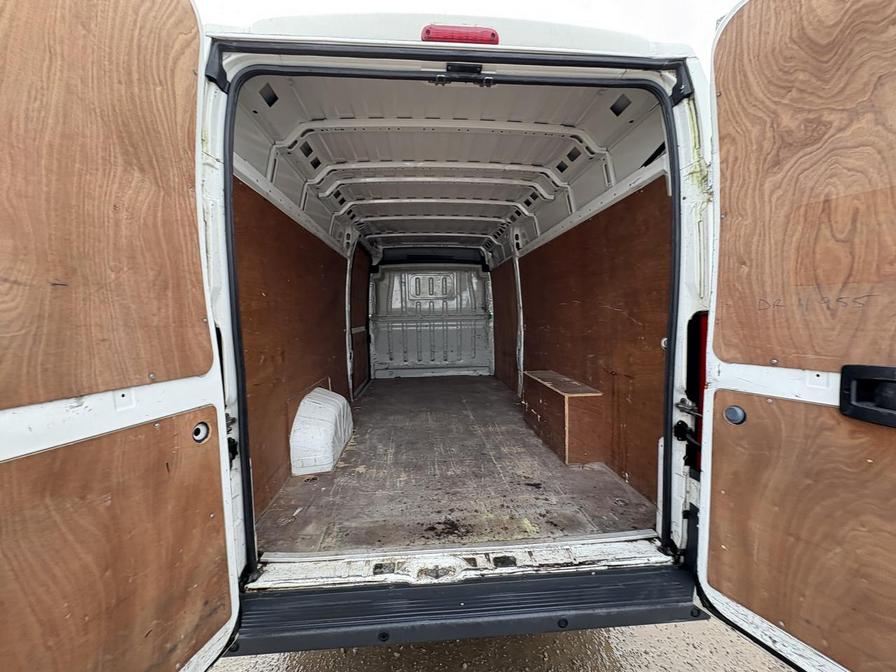 2017 Peugeot Boxer – Model: Boxer 435 Professional L4H2 Blue HDi – OY67EEX