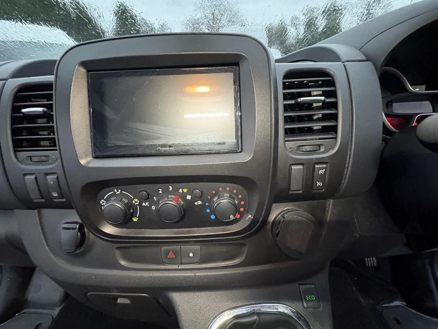 2018 Vauxhall Vivaro – Model: Vivaro  2900 Sportive CDTi – MV18BZM