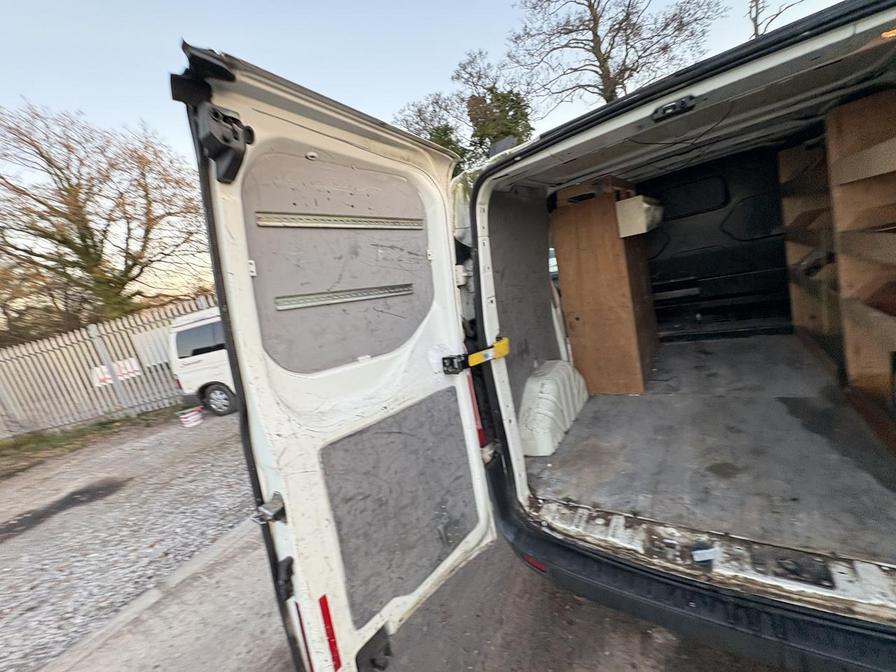 2013 Ford Transit Custom – Model: Transit Custom 270 E-Tech – YY13OGS