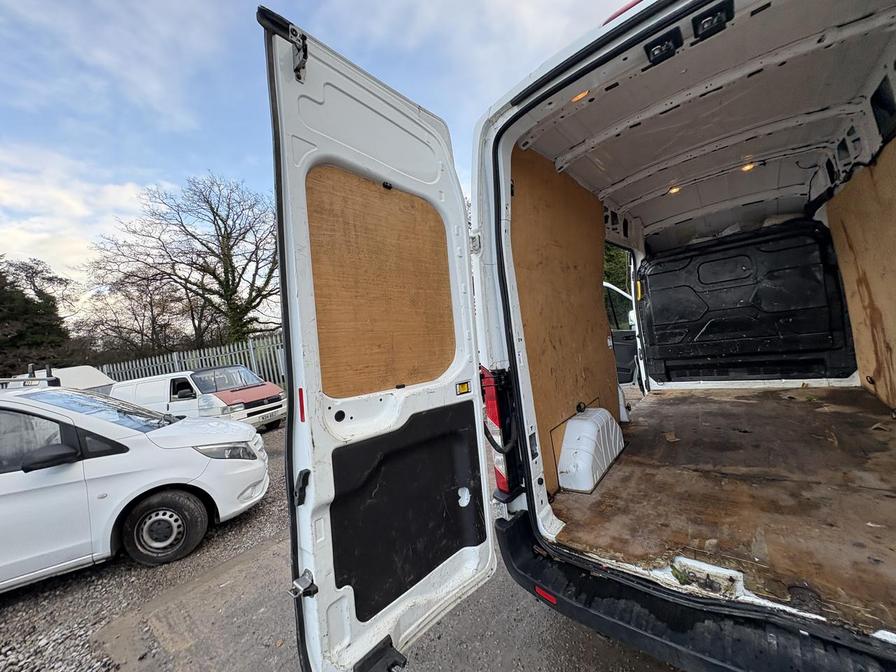 2022 Ford Transit – Model: Transit 350 Leader EcoBlue – YS71ANR