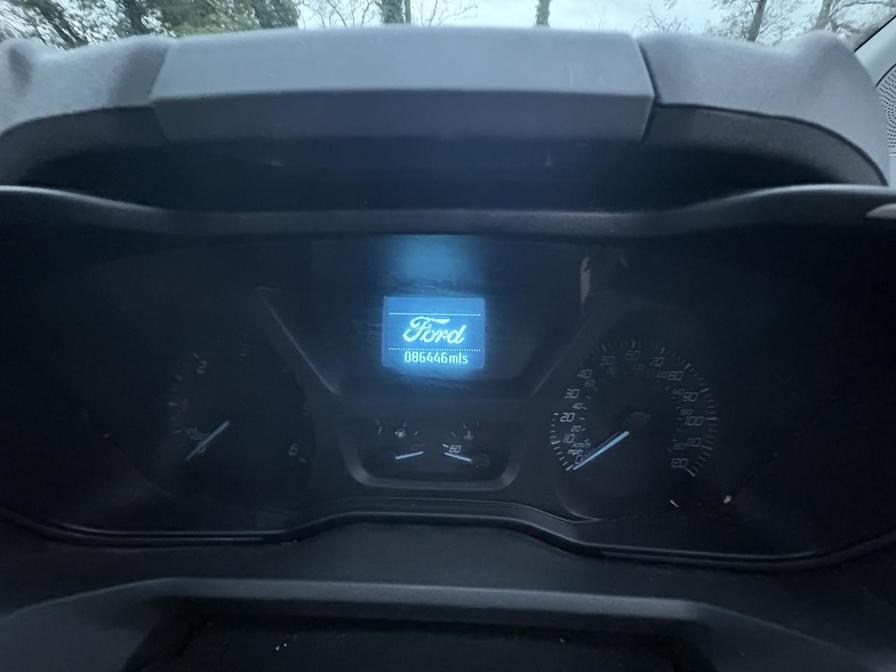 2015 Ford Transit Custom – Model: Transit Custom 290 Ltd E-Tech – GX15PZJ