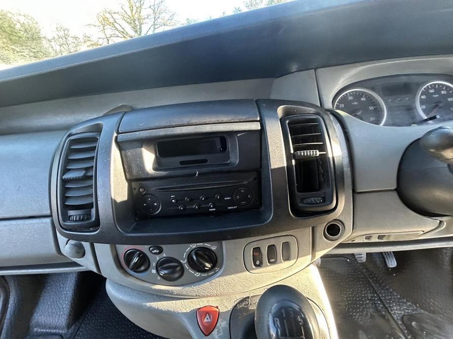 2007 Nissan Primastar – Model: Primastar dCi 150 SE Semi-Auto – PL07OBZ