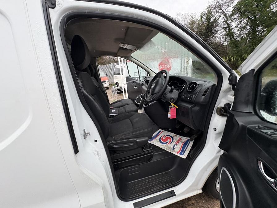 2018 Vauxhall Vivaro – Model: Vivaro  2900 Sportive CDTi – DY68XLU