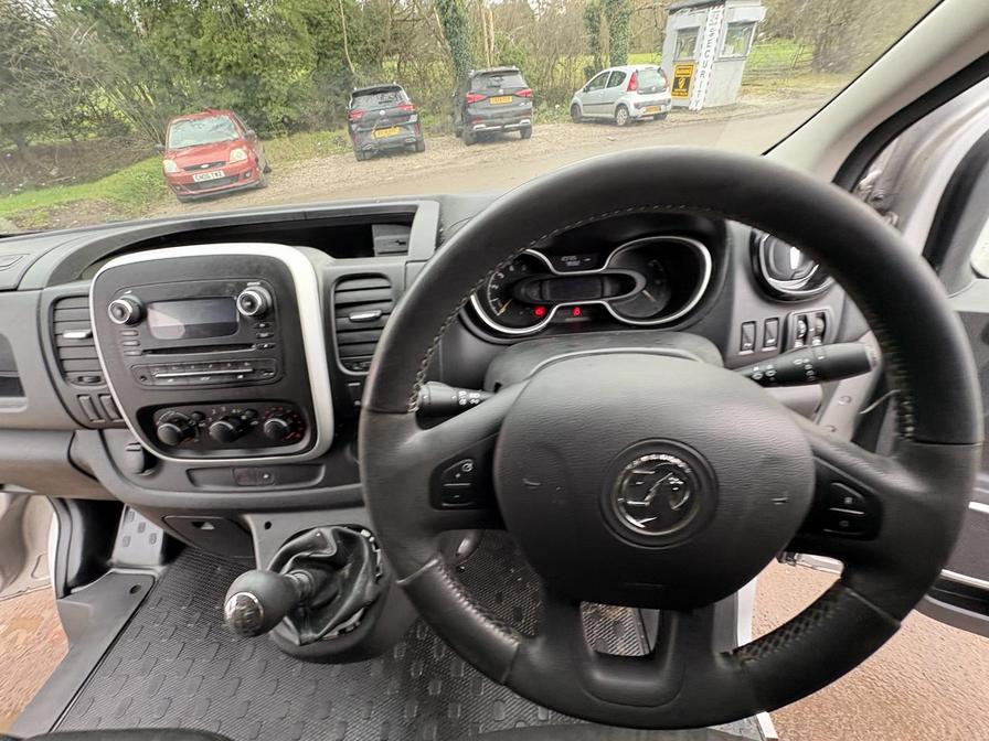 2014 Vauxhall Vivaro – Model: Vivaro  2700 Sportive CDTI – FP64WPW