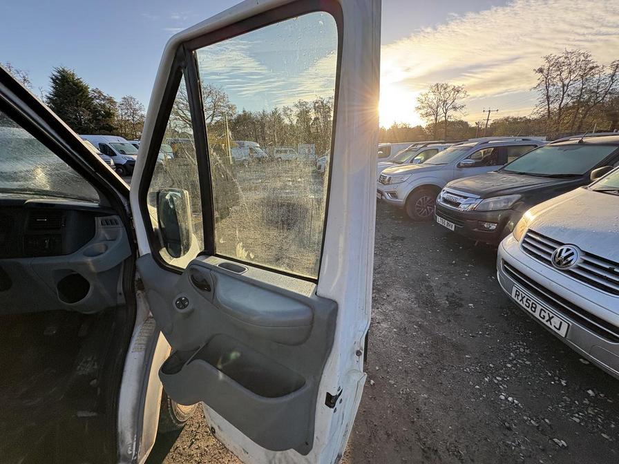 2010 Ford Transit – Model: Transit 85 T280 SWB Double Cab FWD – BJ10JWO