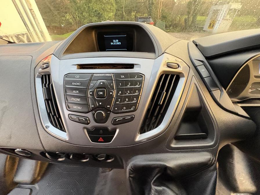 2014 Ford Transit Custom – Model: Transit Custom 290 Ltd E-Tech – RV64ZHM