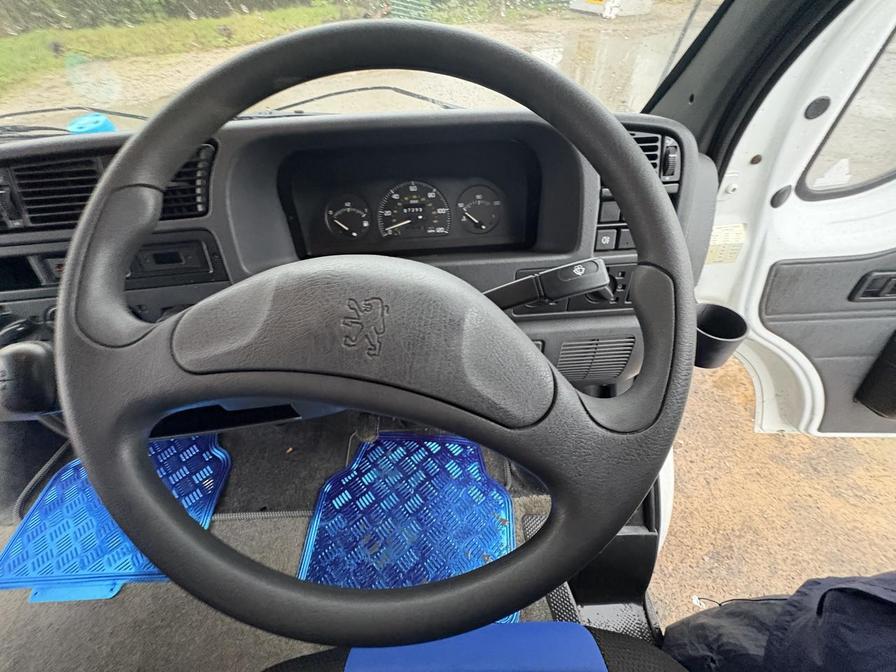 1996 Peugeot Boxer – Model: Boxer 320 MWB – N172GRV
