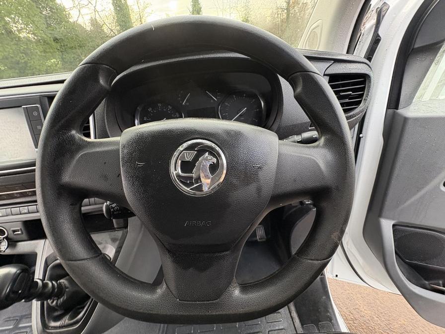 2021 Vauxhall Vivaro – Model: Vivaro 2900 Dynamic S/S – DL21ZUD