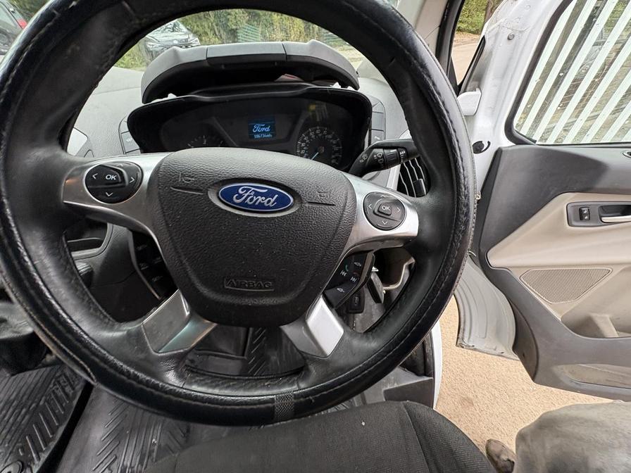 2015 Ford Transit Custom &#8211; Model: Transit Custom 270 Trend E-Tech &#8211; EX65HEV