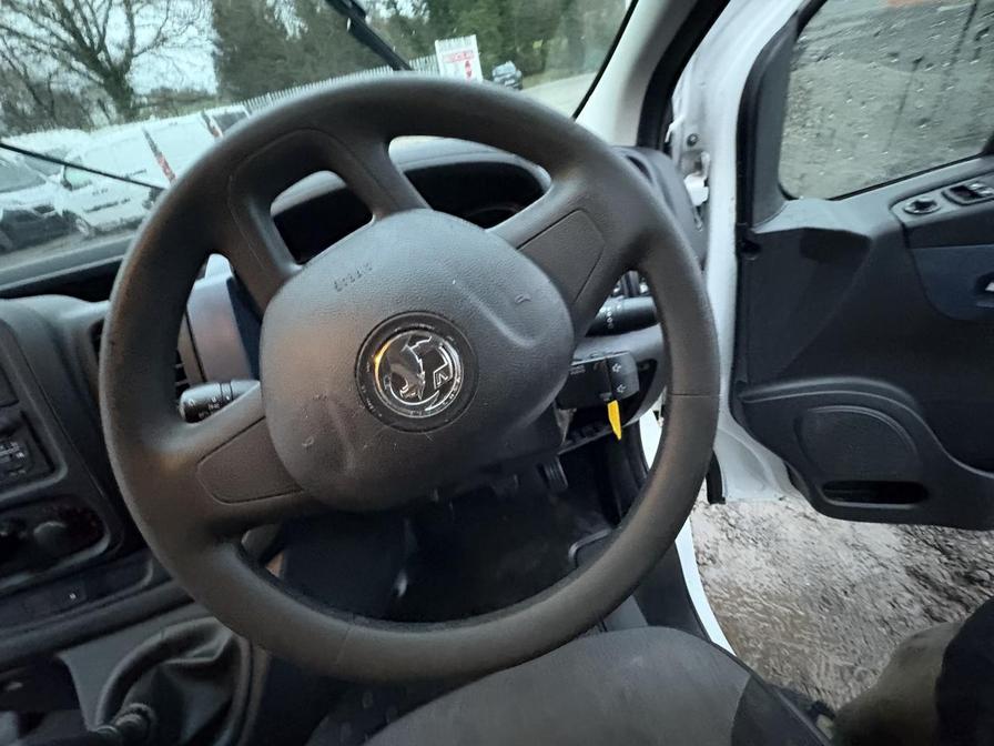 2016 Vauxhall Vivaro – Model: Vivaro  2700 CDTI – DN66LHA