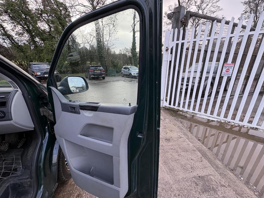 2015 Volkswagen Transporter – Model: Transporter T30 Startline TDI Auto – RJ15MXX