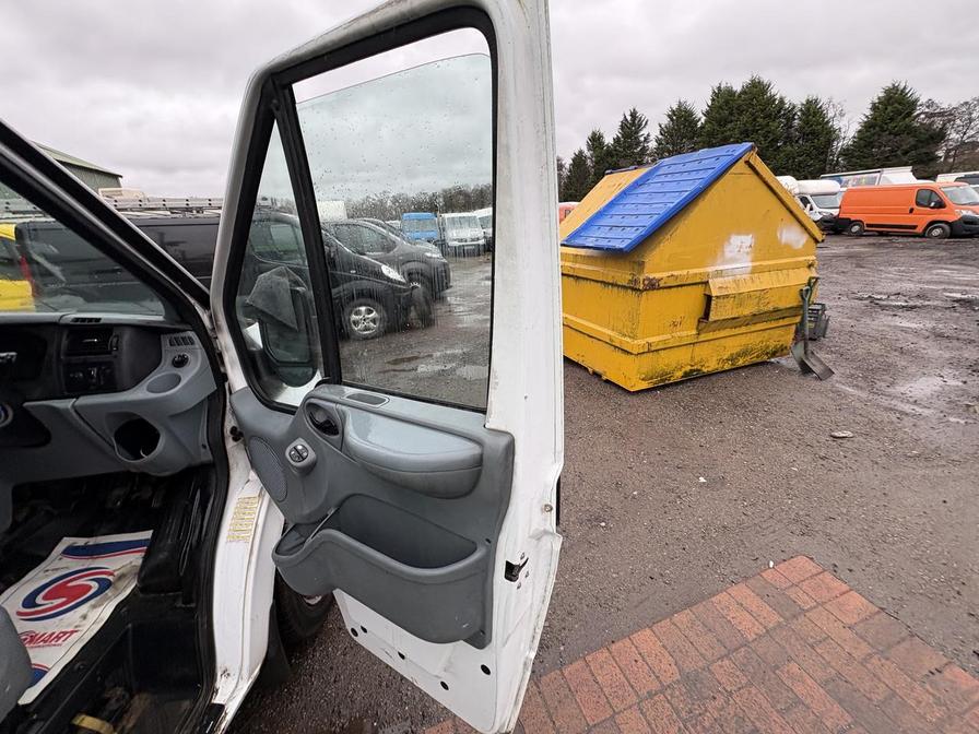 2011 Ford Transit – Model: Transit 85 T280 MWB FWD – EA60ZFT