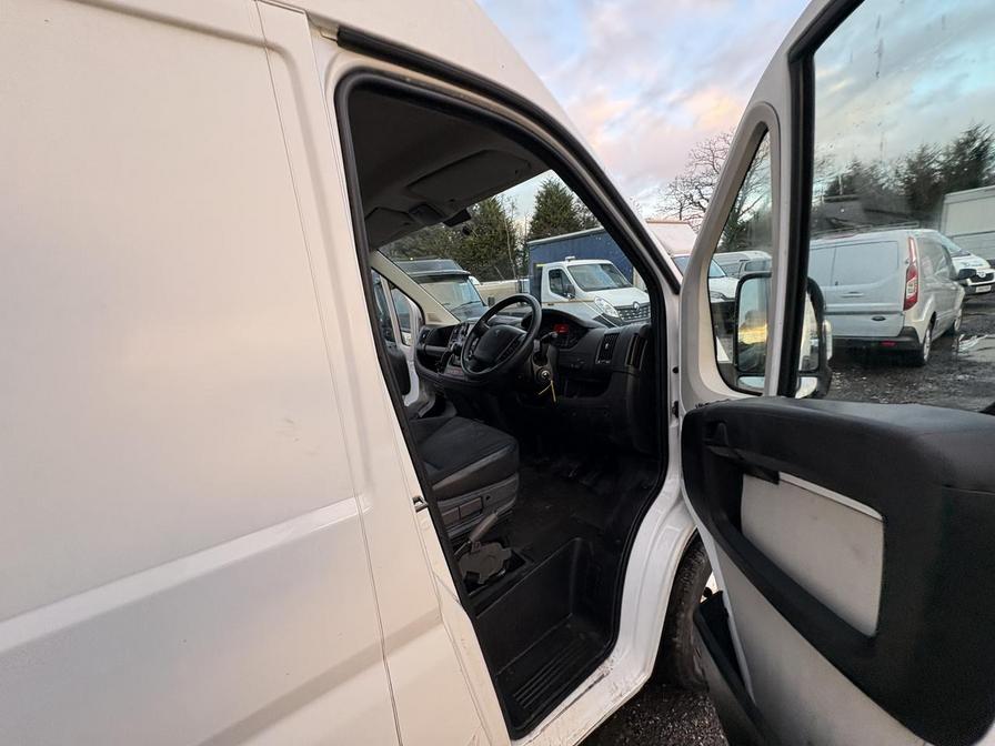 2018 Peugeot Boxer – Model: Boxer 335 Professional L3H2 Blue HDi – CN18OEB