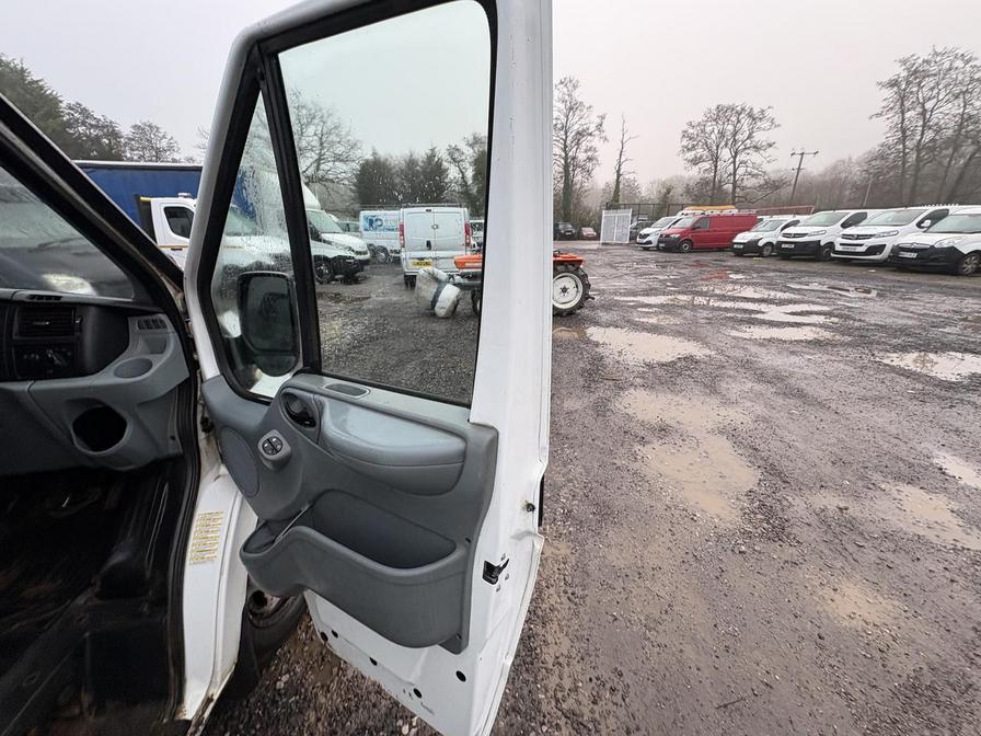 2011 Ford Transit – Model: Transit 115 T350 LWB RWD – YP61DFY