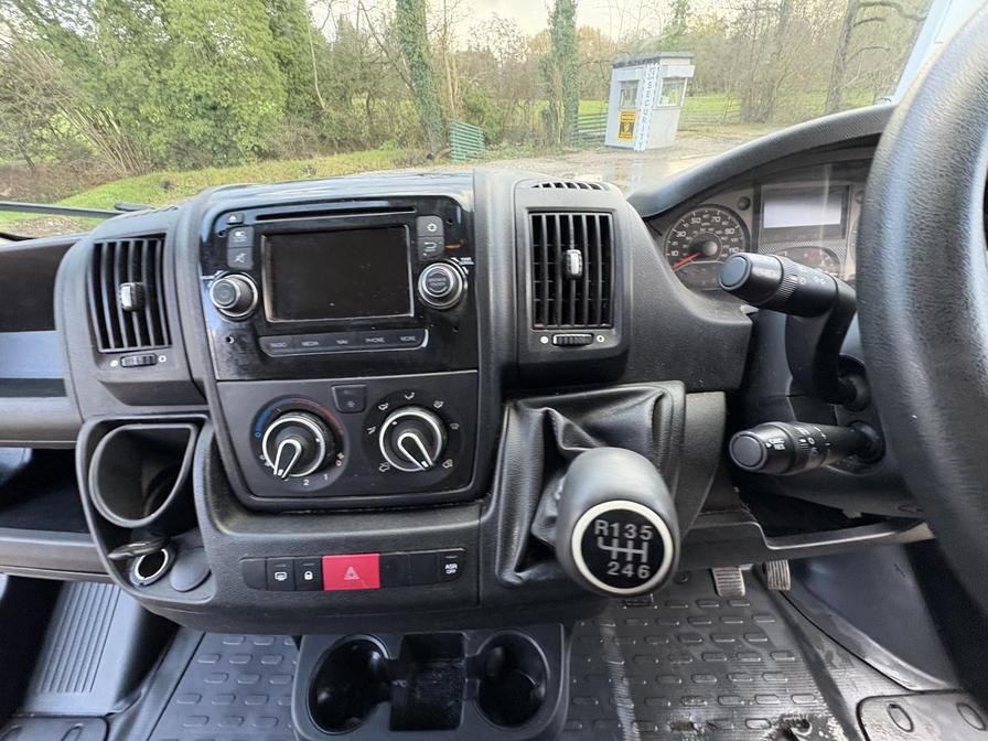 2017 Peugeot Boxer – Model: Boxer 333 Professional L1H1 Blue HDi – FY67NKC