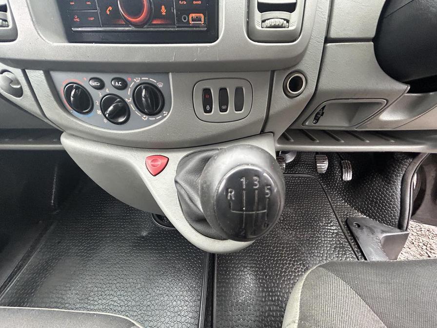 2008 Renault Trafic – Model: Trafic LL29 DCI 115 – FV08KGU