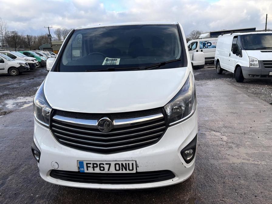 2017 Vauxhall Vivaro – Model: Vivaro 2700 Sport CDTi BT S/S – FP67ONU