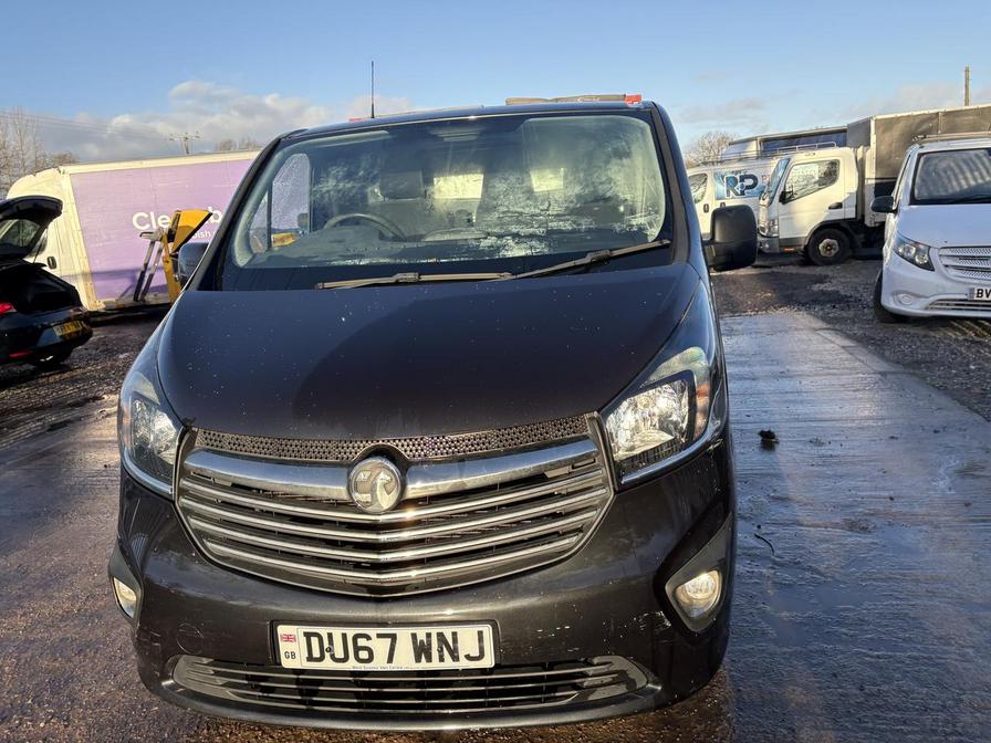 2017 Vauxhall Vivaro – Model: Vivaro  2700 Sportive CDTI – DU67WNJ