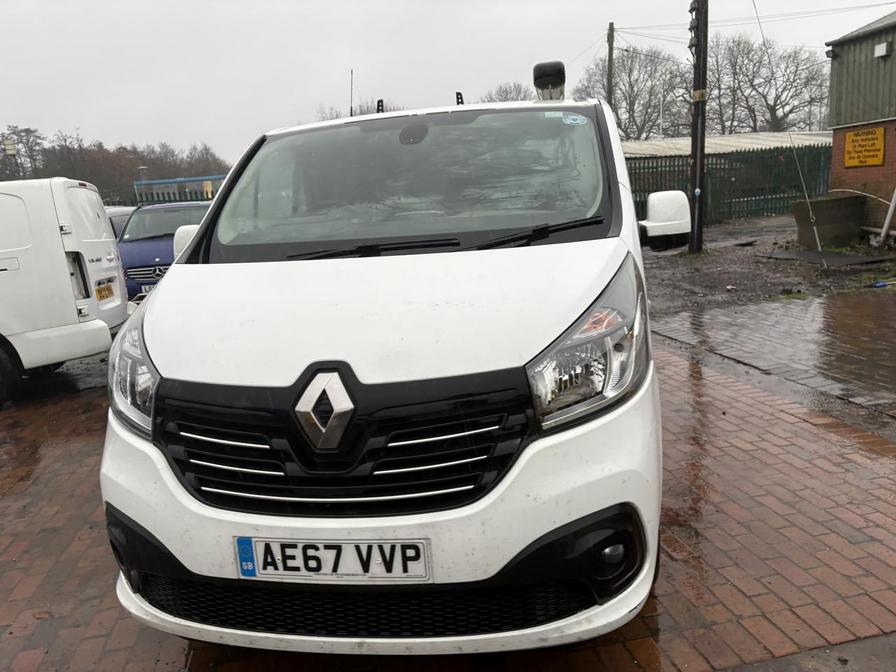 2017 Renault Trafic – Model: Trafic LL29 Sport Nav Energy dCi – AE67VVP