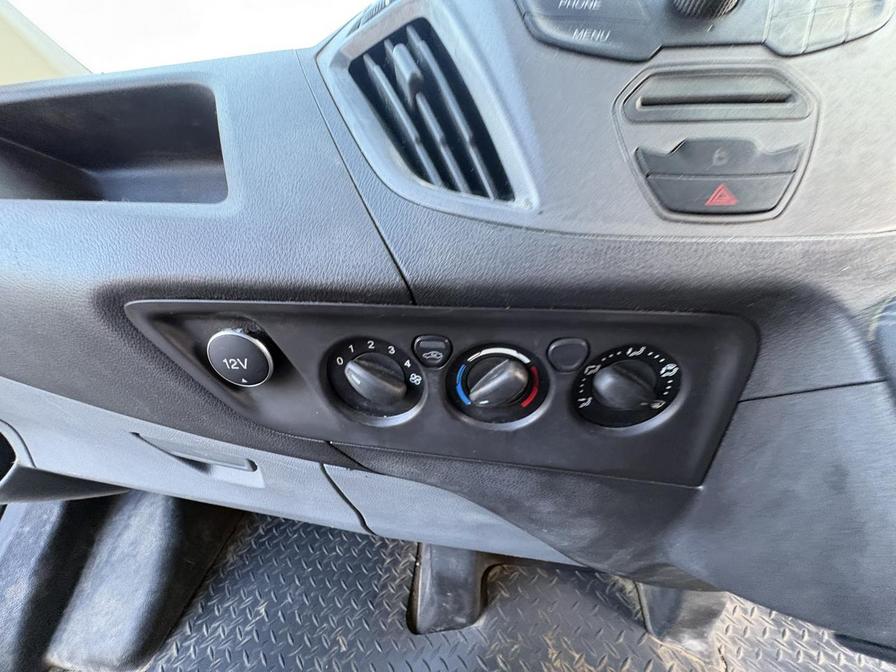 2017 Ford Transit Custom – Model: Transit Custom 290 – BN17VKM