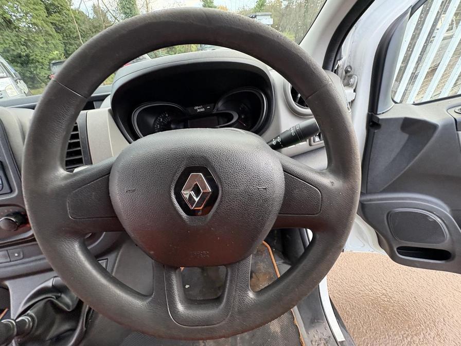 2018 Renault Trafic – Model: Trafic SL27 Business+ dCi – MA68TWZ