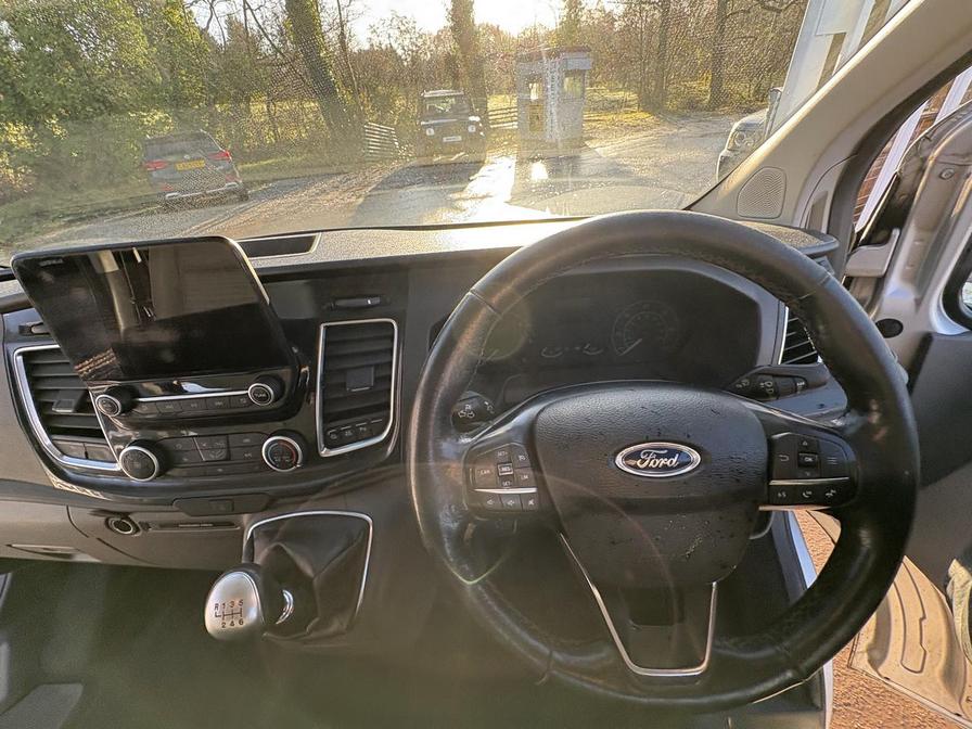 2019 Ford Transit Custom – Model: Transit Custom 320 Limited EcoBlue – YS69URP