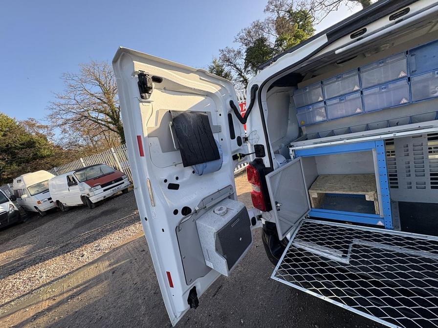 2019 Vauxhall Vivaro – Model: Vivaro 2900 Edition S/S – FL69XCB