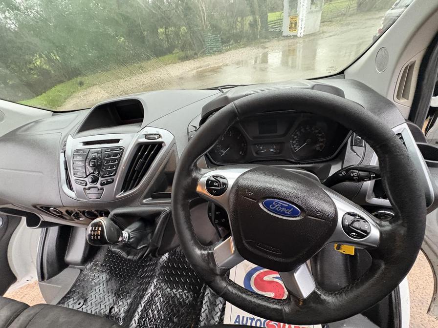 2017 Ford Transit Custom – Model: Transit Custom 290 Limited – AY67OAU