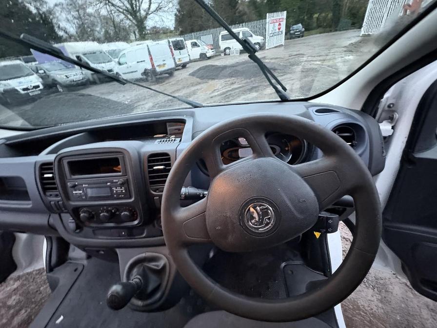 2016 Vauxhall Vivaro – Model: Vivaro  2700 CDTI – DN66LHA