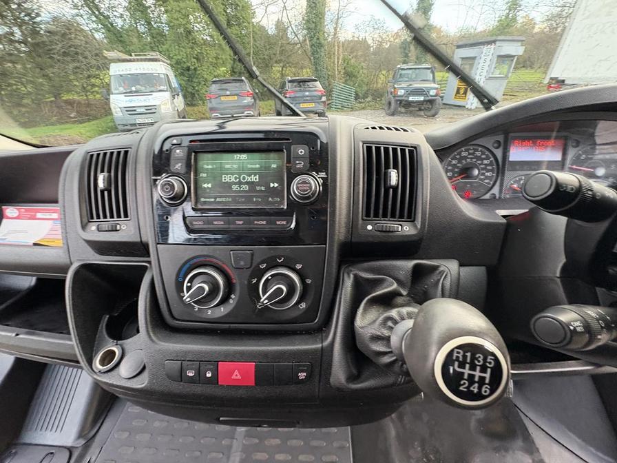 2015 Citroen Relay – Model: Relay 35 L3H2 Enterprise HDi – YK65VMD