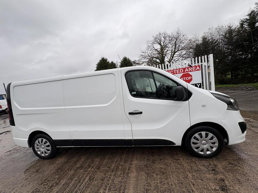 2018 Vauxhall Vivaro – Model: Vivaro  2900 Sportive CDTi – DY68XLU