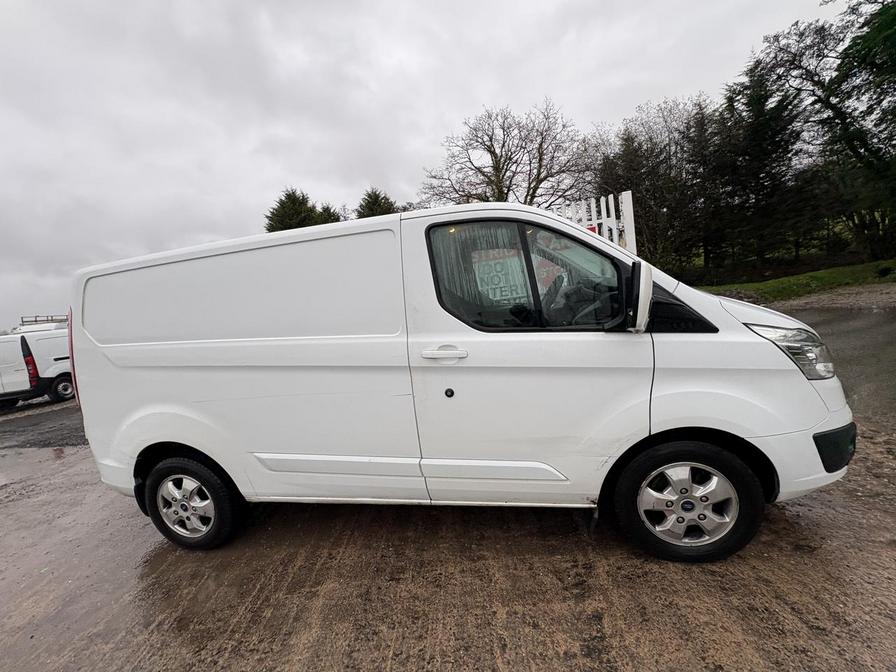 2017 Ford Transit Custom – Model: Transit Custom 290 Limited – AY67OAU