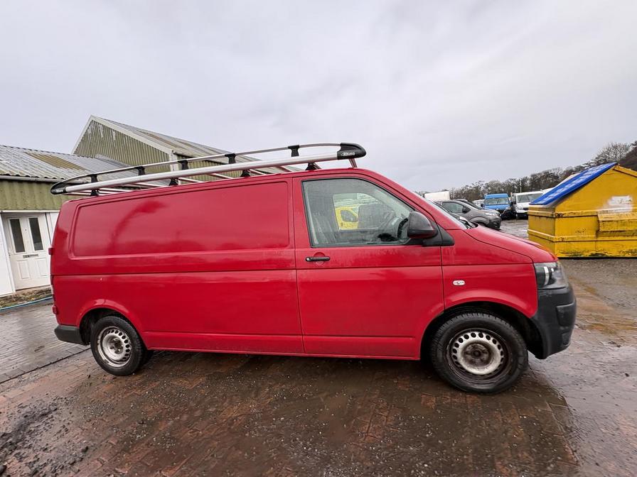 2015 Volkswagen Transporter – Model: Transporter T28 StartLine TDI – GY15GWU