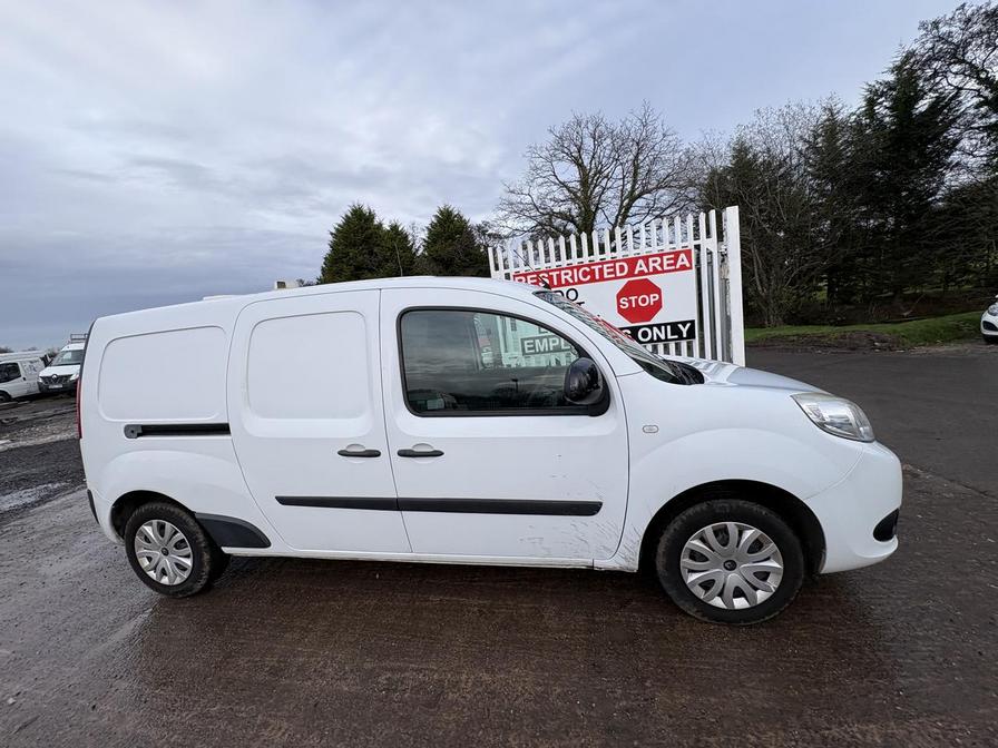 2017 Renault Kangoo Maxi – Model: Kangoo Maxi LL21 Business+ Energy dCi – FJ17EYG