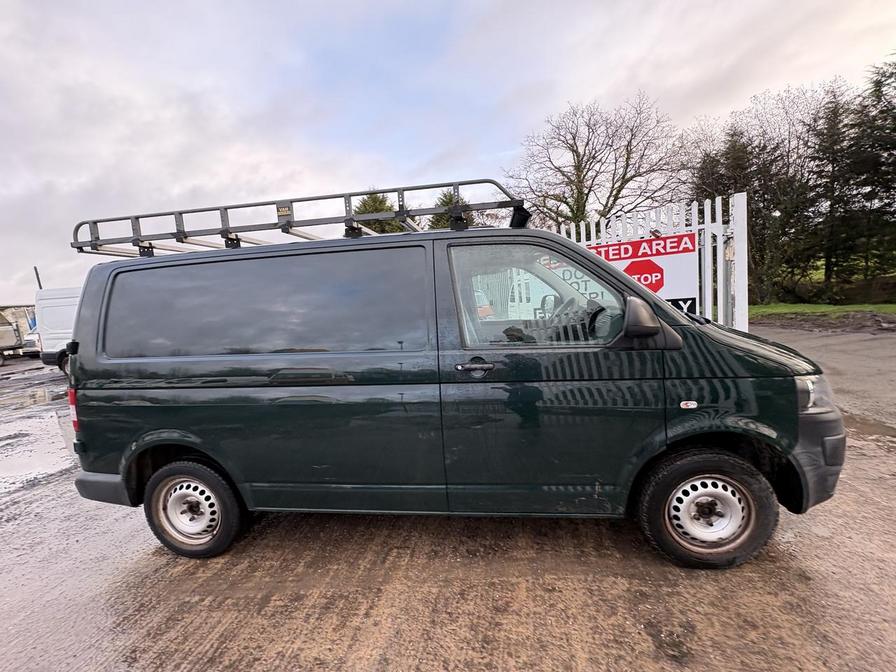 2015 Volkswagen Transporter – Model: Transporter T30 Startline TDI Auto – RJ15MXX