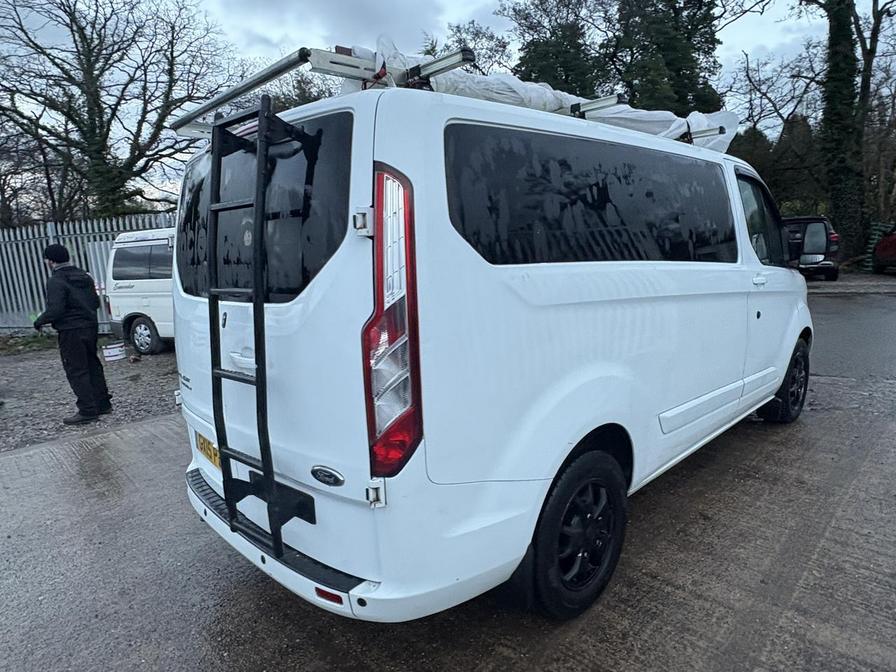 2015 Ford Transit Custom – Model: Transit Custom 290 Ltd E-Tech – GX15PZJ