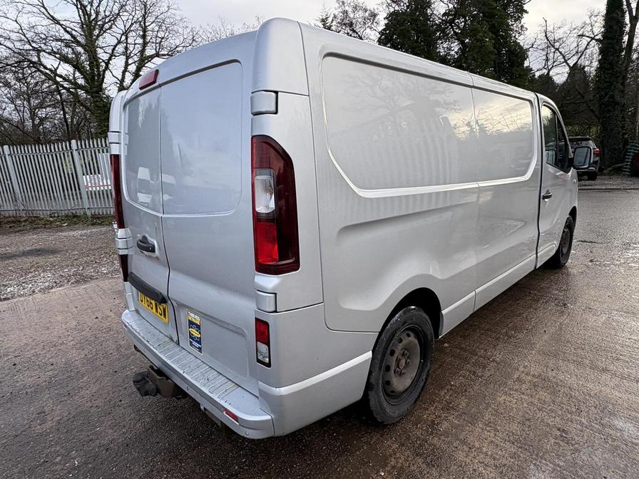 2017 Vauxhall Vivaro – Model: Vivaro  2900 Sportive CDTi – DY66WSW