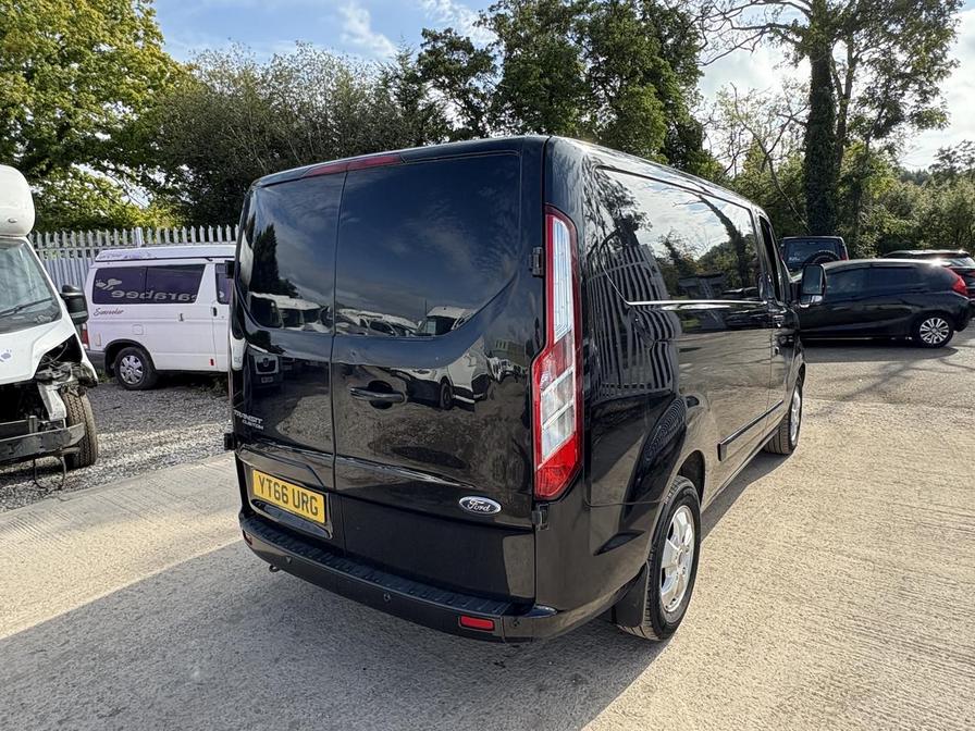 2016 Ford Transit Custom – Model: Transit Custom 270 Limited – YT66URG