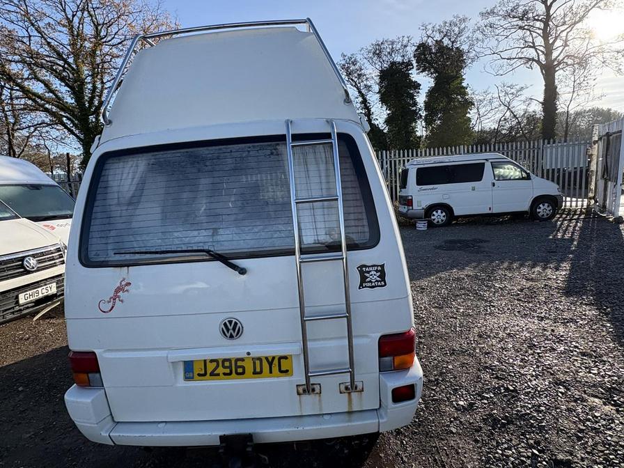 1992 Volkswagen Transporter – Model: Transporter 62 P SWB – J296DYC